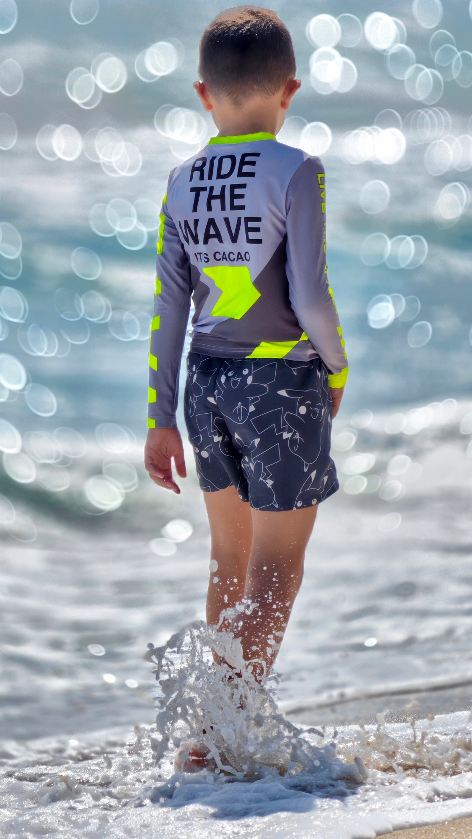 Camisola infantil de proteção UV Solar Vibes CACAO Beachwear™️

