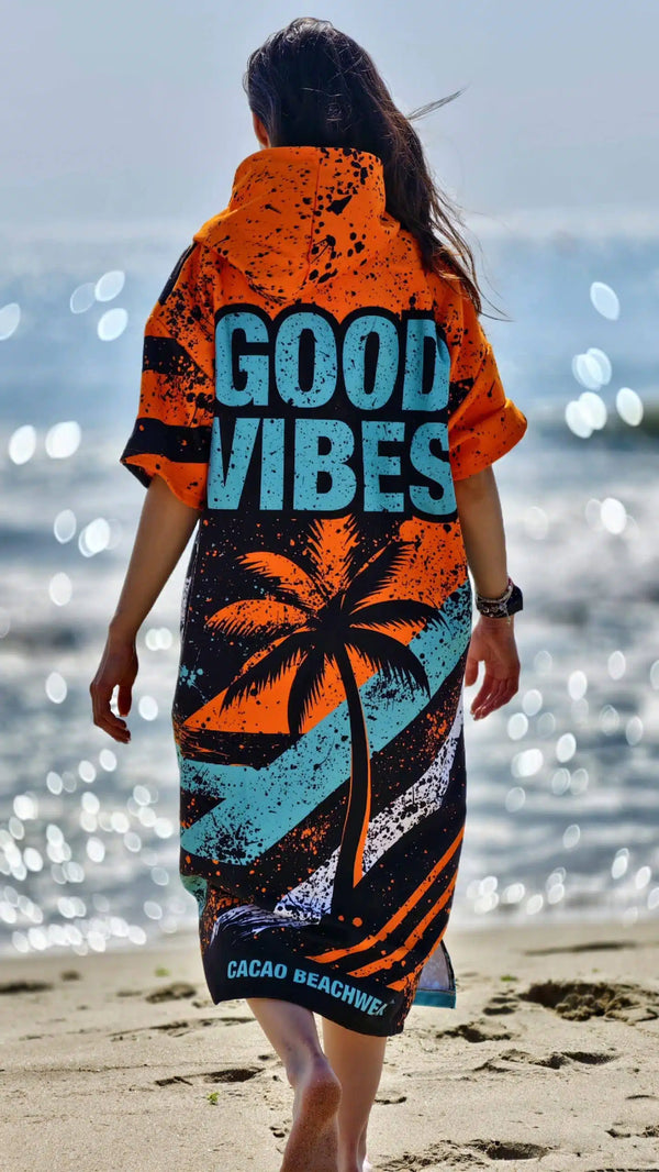 Дамско плажно пончо-кърпа Blue Spirit с качулка, цип и джобове – CACAO Beachwear™